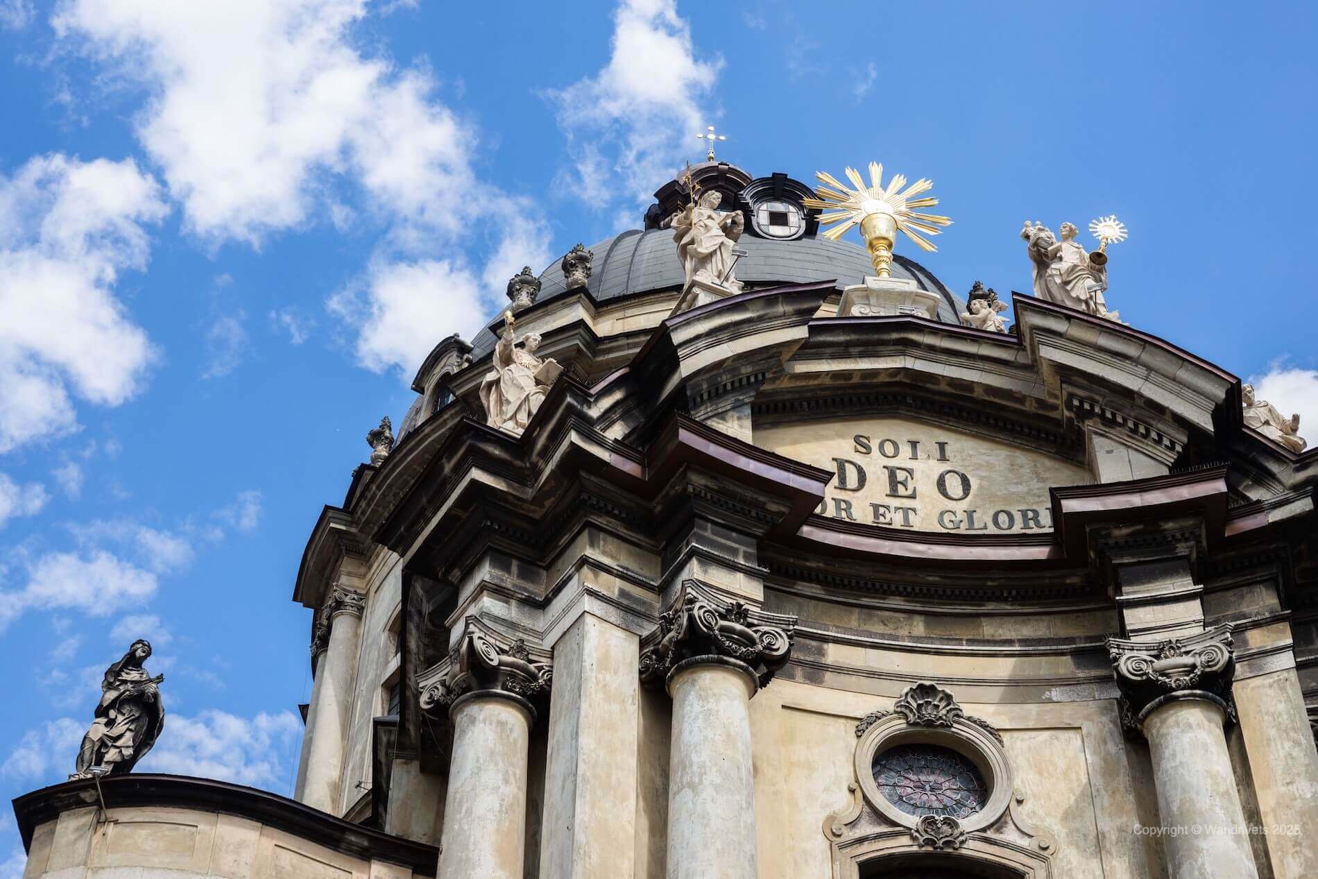 Домініканський собор у Львові: Історія, підземелля та таємниці